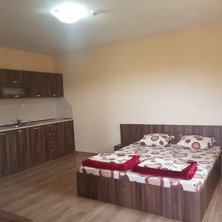 Guest house Fakia *